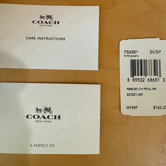 Pretty Pink ๐ Coach wristlet Boho bag-with Tags - Picture 5 of 5